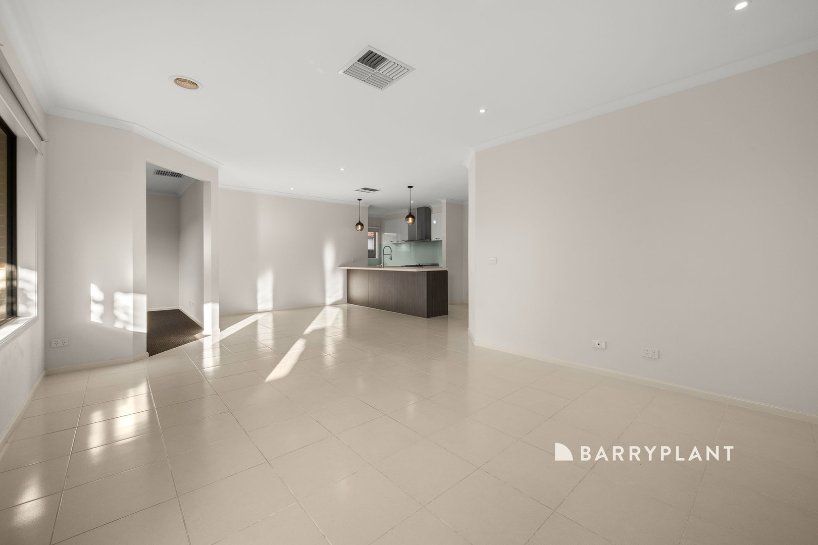 80 Elmslie Drive, Cranbourne East, VIC 3977, Cranbourne East - Thumbnail 4