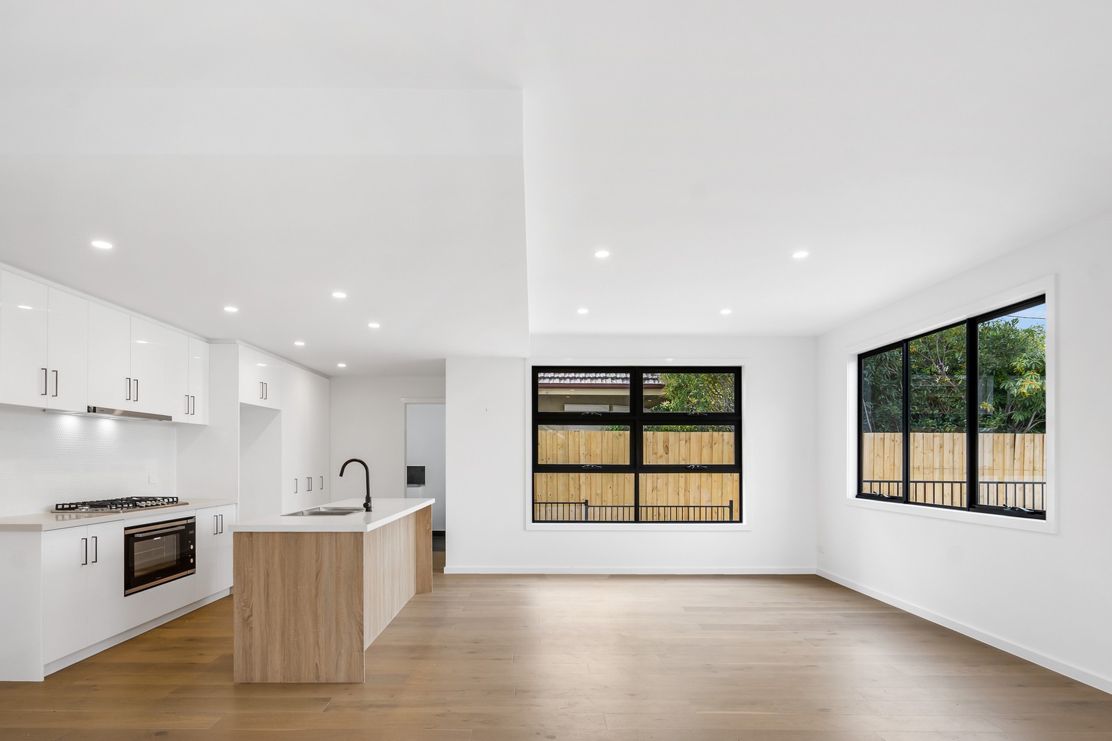 80 Roberts Street, West Footscray, VIC 3012, West Footscray - Thumbnail 4