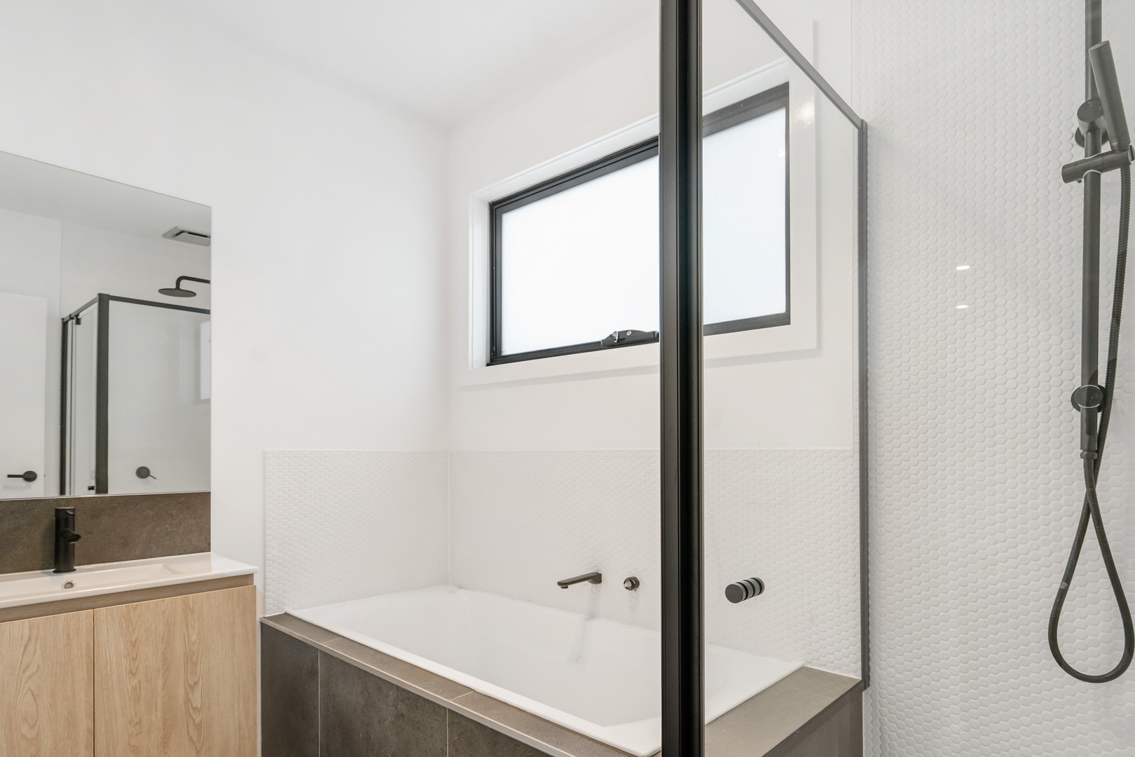 80 Roberts Street, West Footscray, VIC 3012, West Footscray - Thumbnail 6