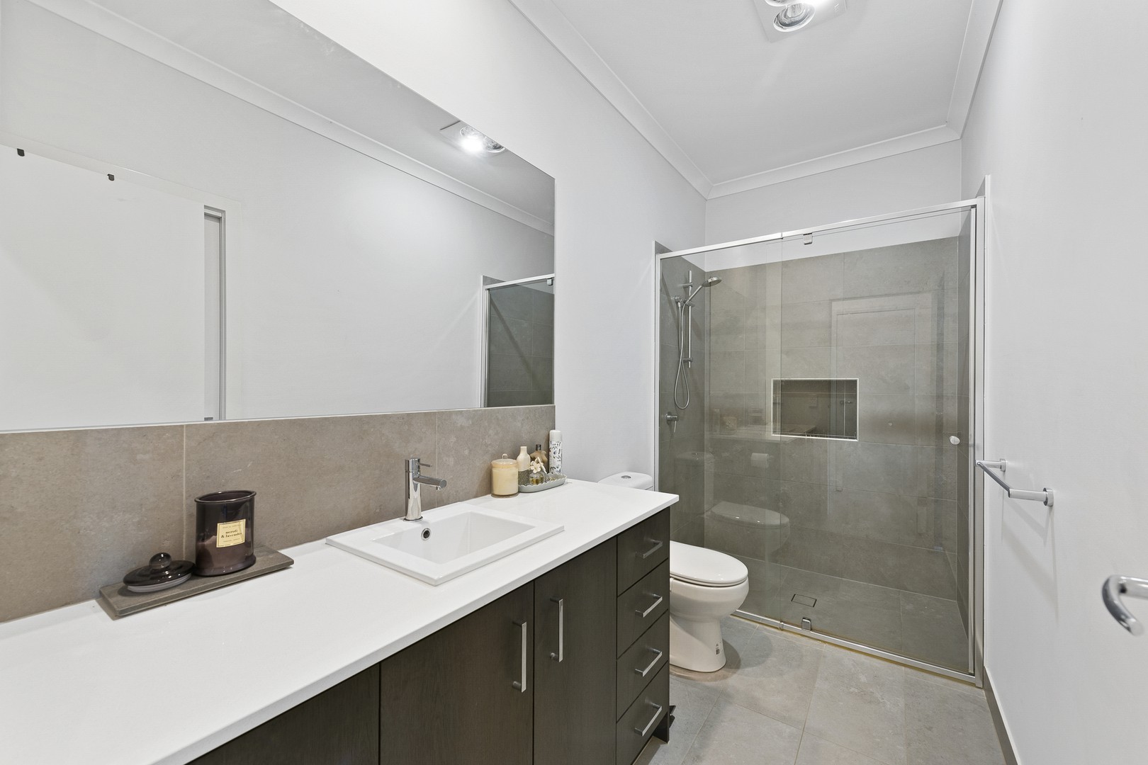 80 Treeve Parkway, Werribee, VIC 3030, Werribee - Thumbnail 3