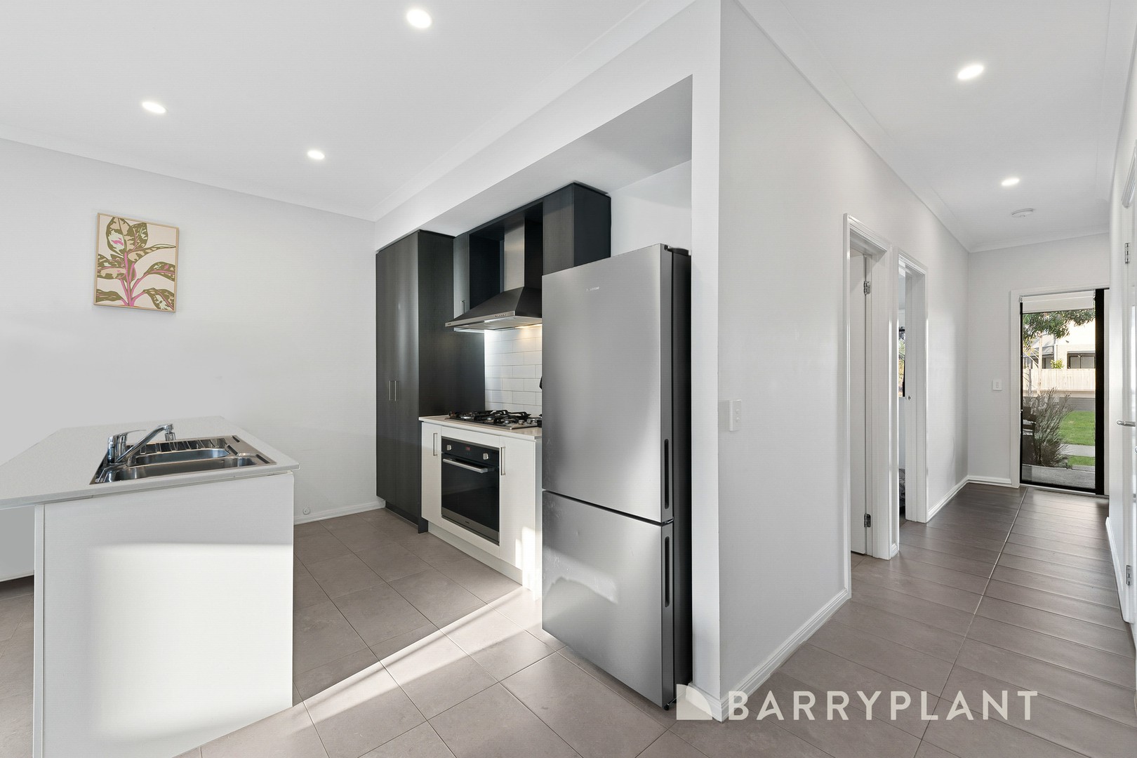 80 Treeve Parkway, Werribee, VIC 3030, Werribee - Thumbnail 4