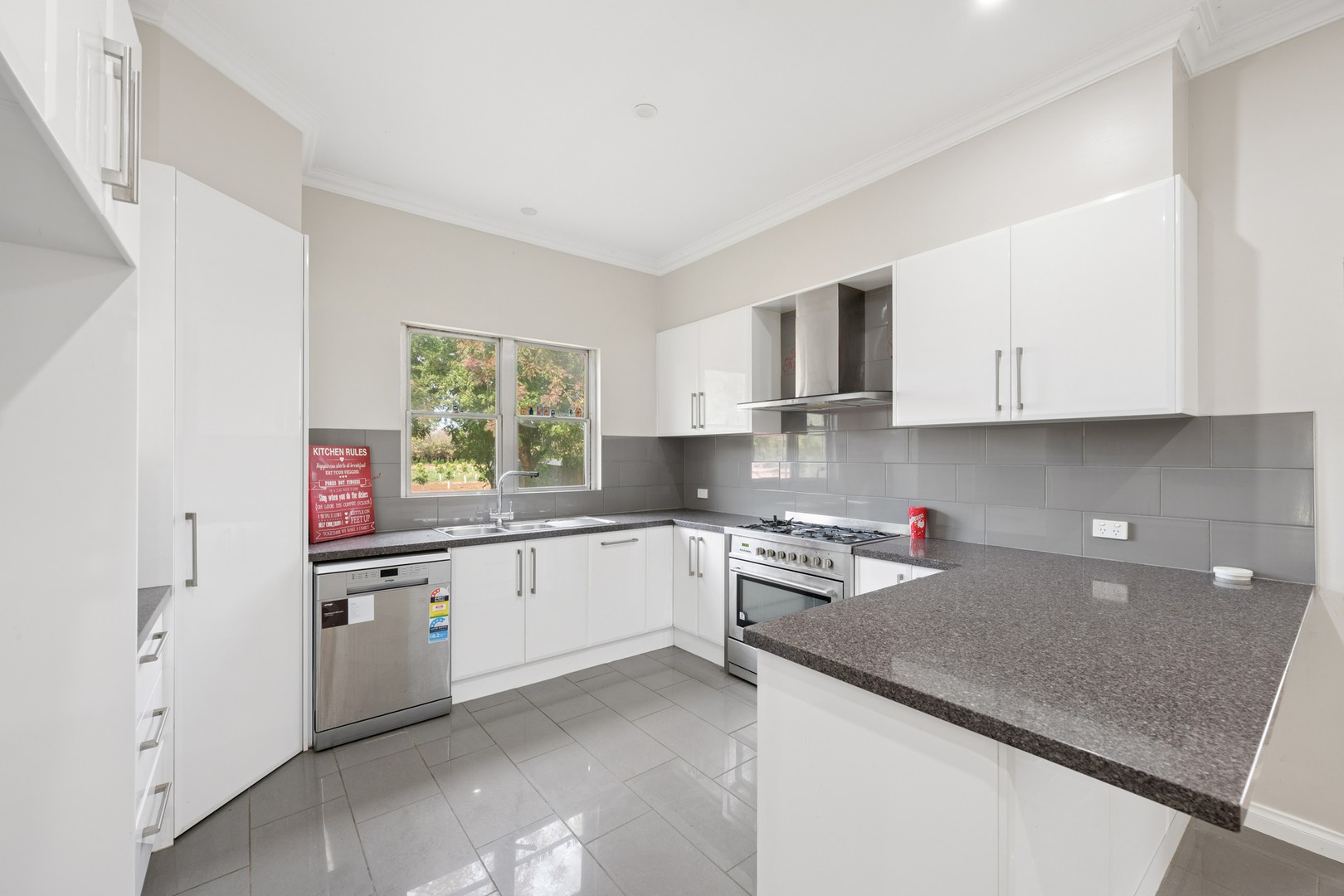 80 Tulloch Road, Red Cliffs, VIC 3496, Red Cliffs - Thumbnail 4