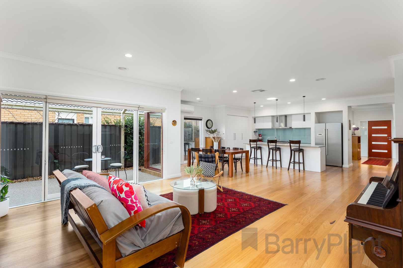 80 Villiers Drive, Point Cook, VIC 3030, Point Cook - Thumbnail 2