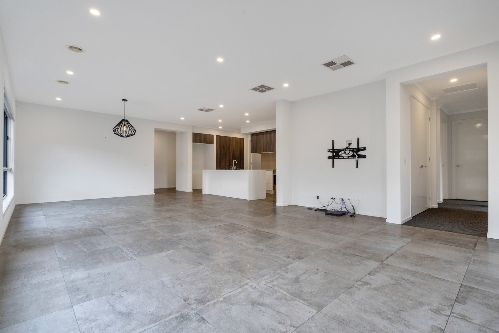 80 Wisteria Avenue, Craigieburn, VIC 3064, Craigieburn - Thumbnail 3