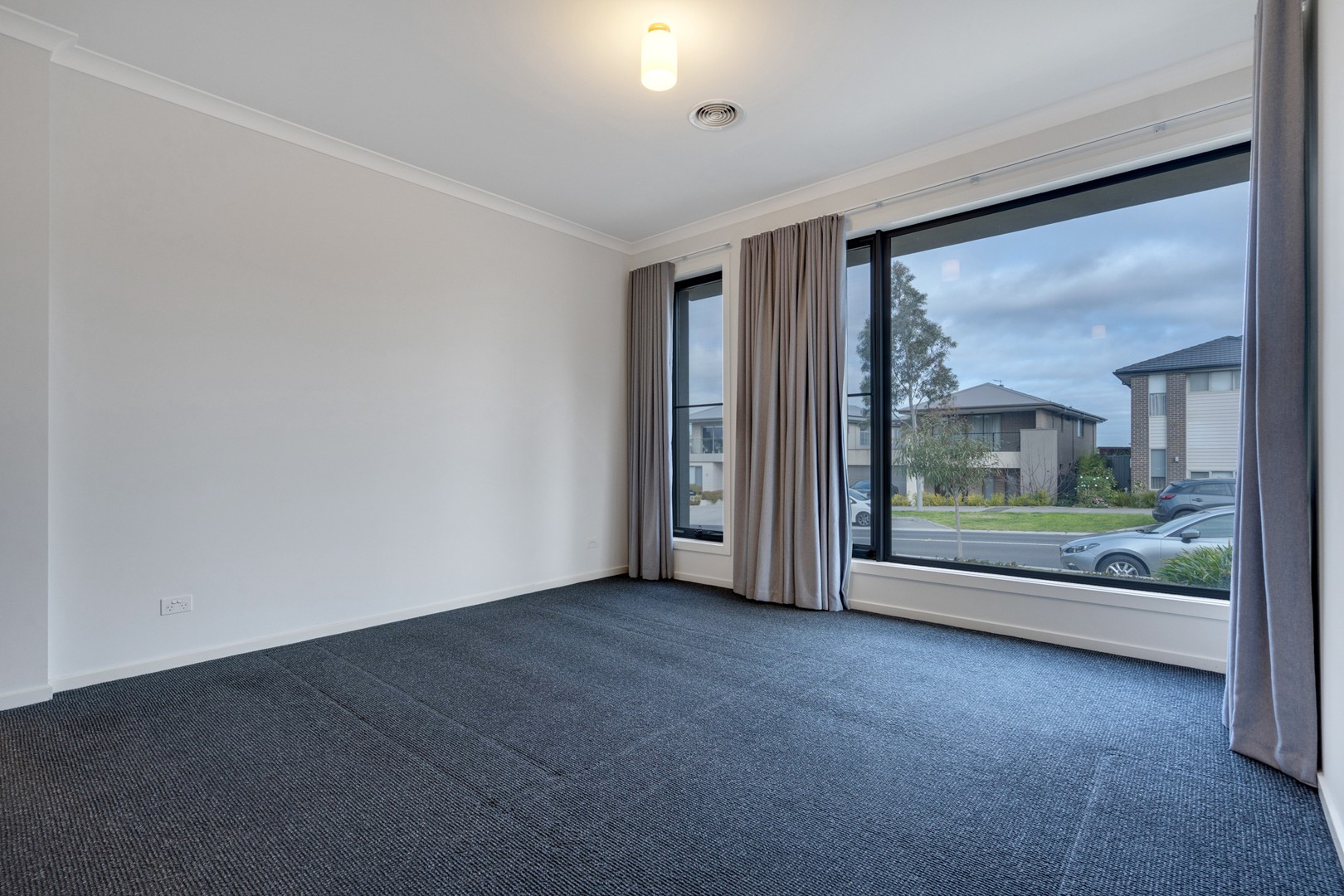 80 Wisteria Avenue, Craigieburn, VIC 3064, Craigieburn - Thumbnail 7