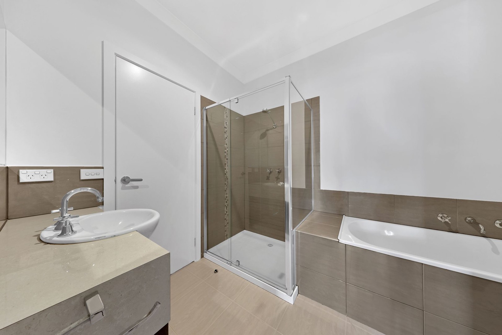 800 Edgars Road, Epping, VIC 3076, Epping - Thumbnail 2