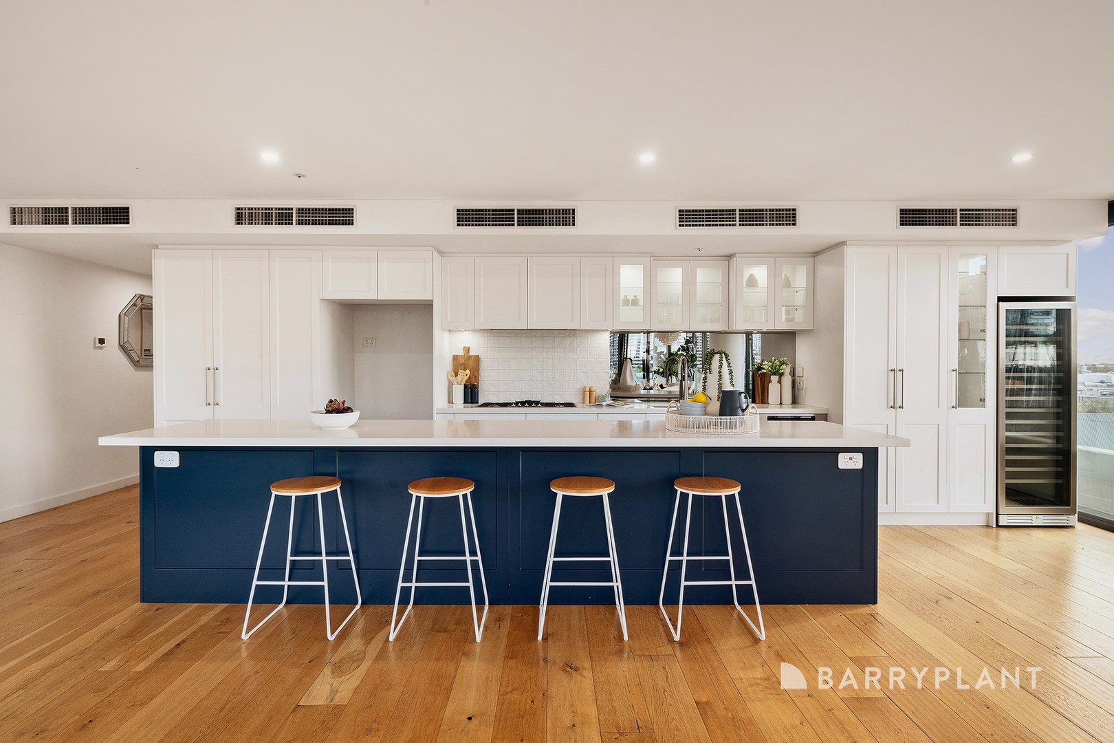 801/50 Lorimer Street, Docklands, VIC 3008, Docklands - Thumbnail 4