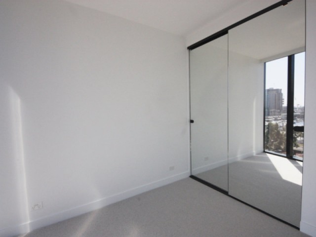 801/677 La Trobe Street, Docklands, VIC 3008, Docklands - Thumbnail 6