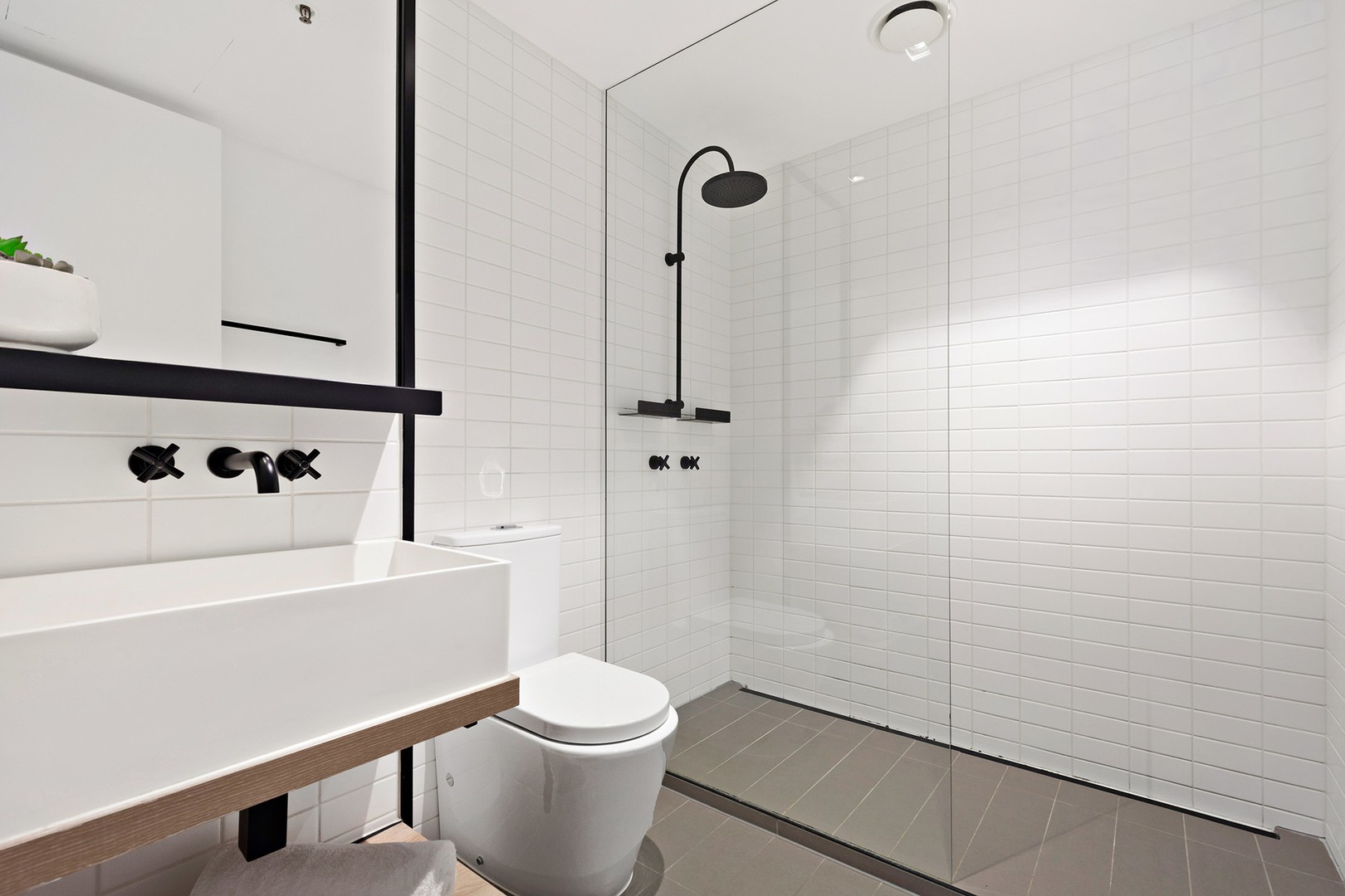 801/677 La Trobe Street, Docklands, VIC 3008, Docklands - Thumbnail 6
