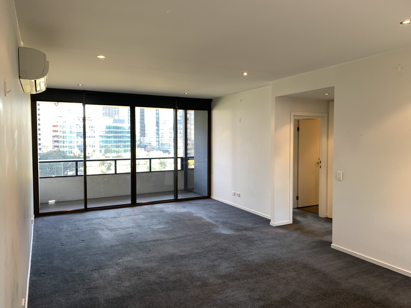 804/1 Encounter Way, Docklands, VIC 3008 - Thumbnail 2 - 02/06/2026