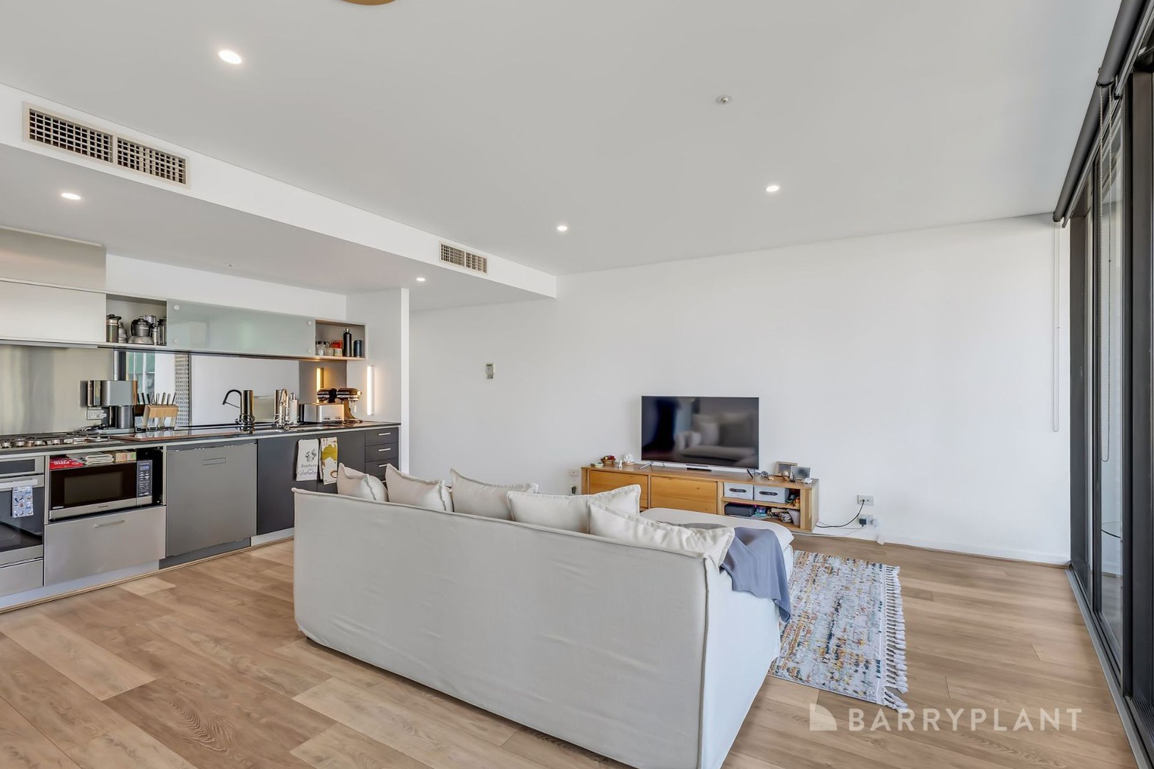 807/50 Lorimer Street, Docklands, VIC 3008, Docklands - Thumbnail 4