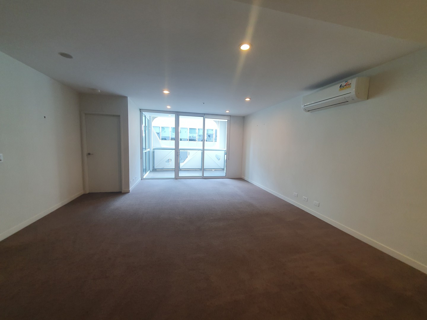 809/55 Merchant Street, Docklands, VIC 3008 - Thumbnail 1 - 11/07/2024