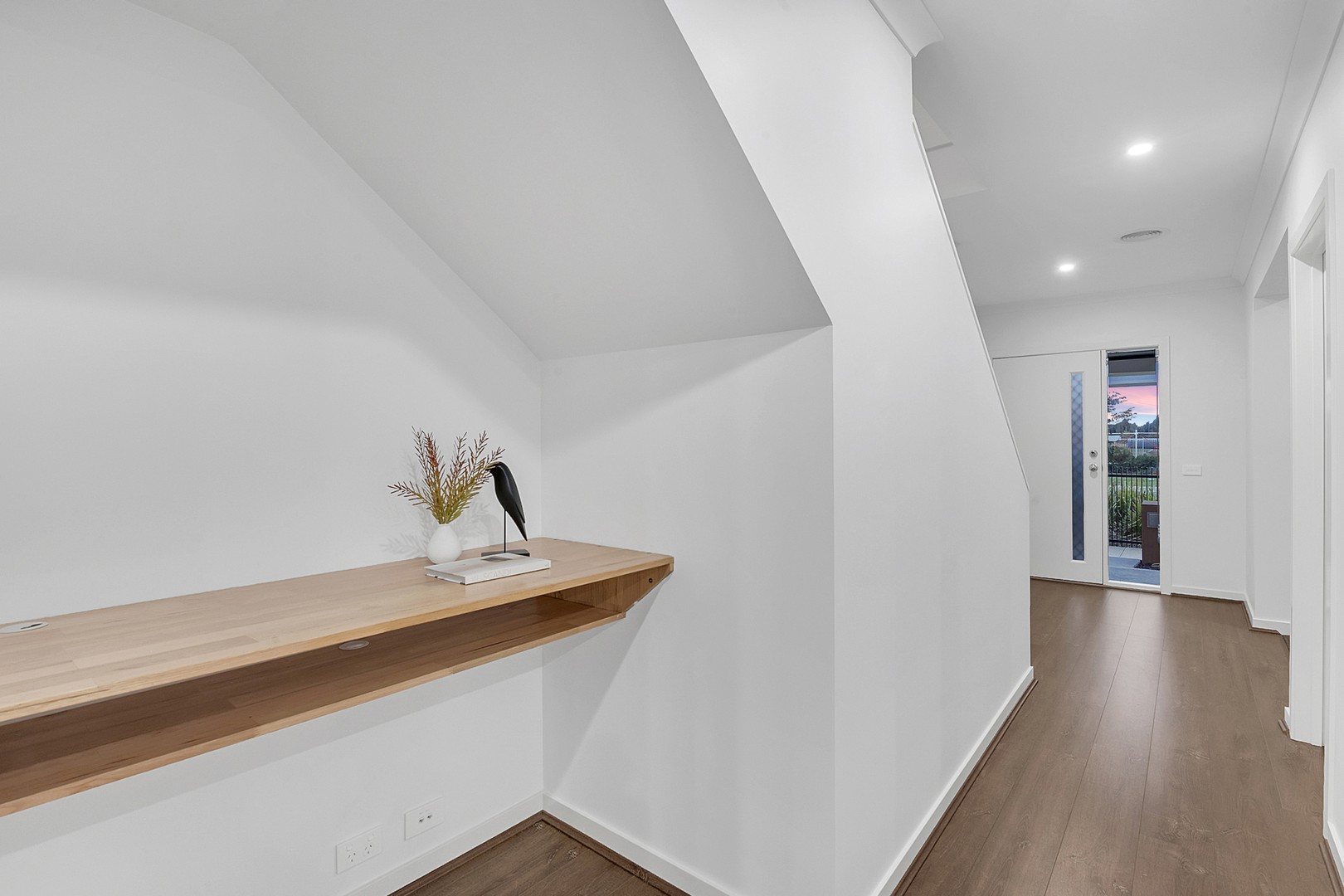 809 Aitken Boulevard, Craigieburn, VIC 3064, Craigieburn - Thumbnail 3