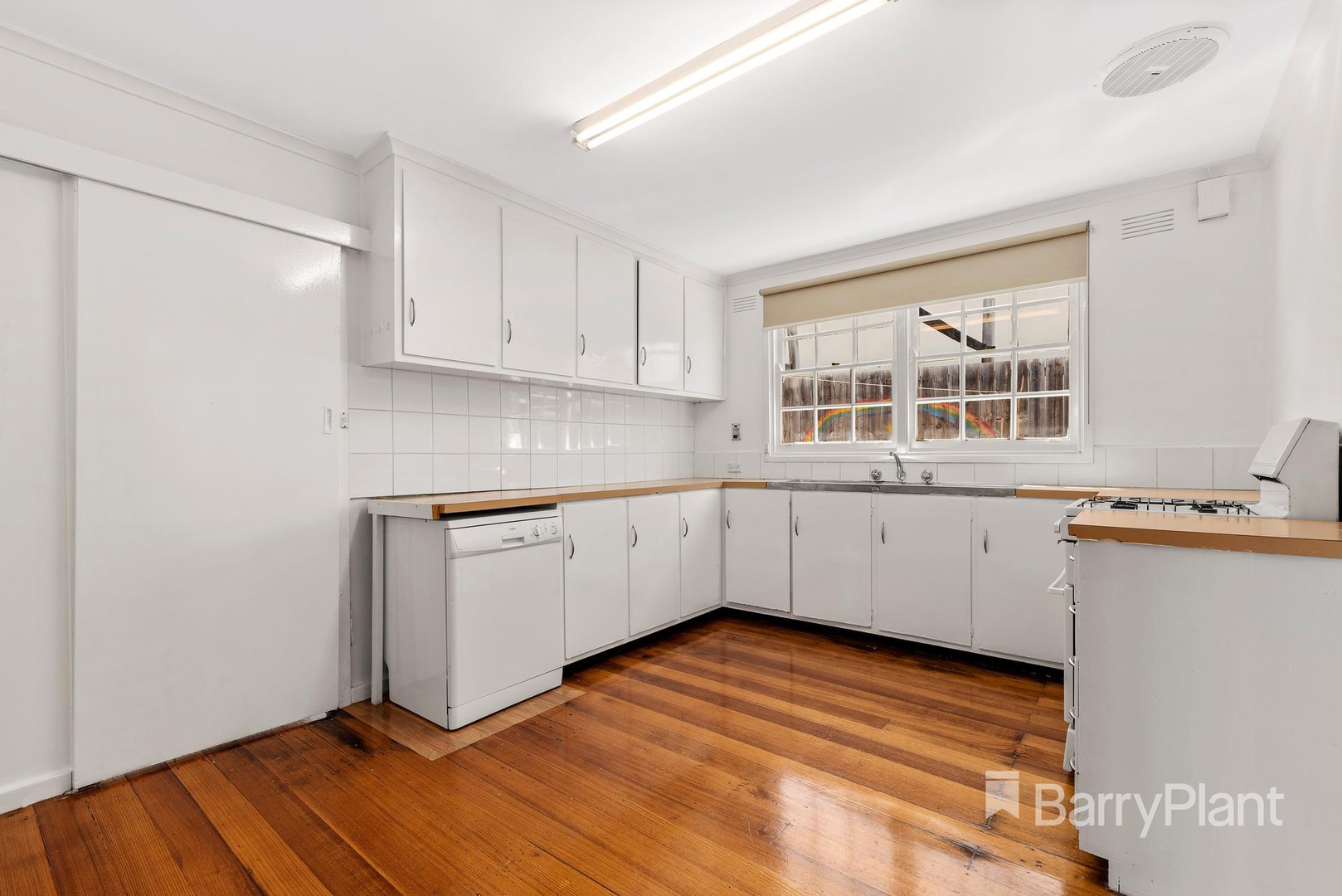 81 Ayr Street, Doncaster, VIC 3108, Doncaster - Thumbnail 4