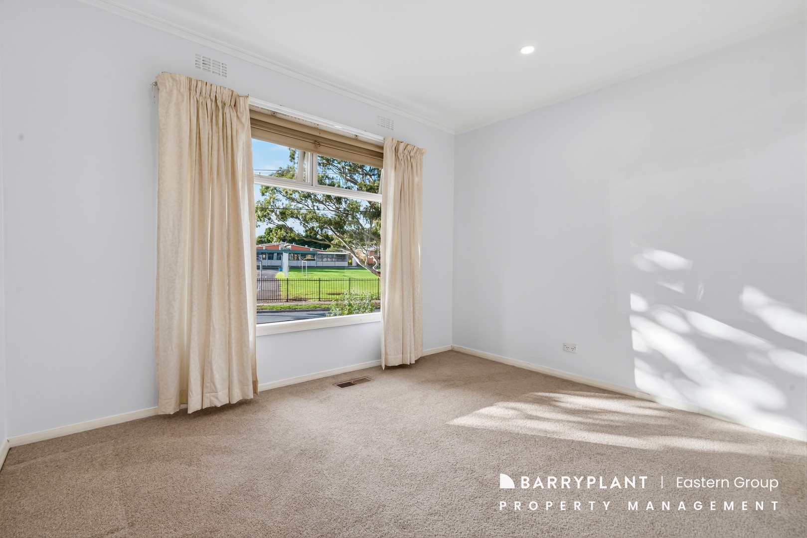 81 Box Hill Crescent, Mont Albert North, VIC 3129, Mont Albert North - Thumbnail 6