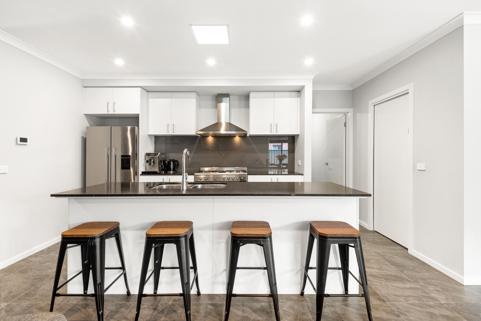 81 Cedar Road, Lara, VIC 3212, Lara - Thumbnail 4