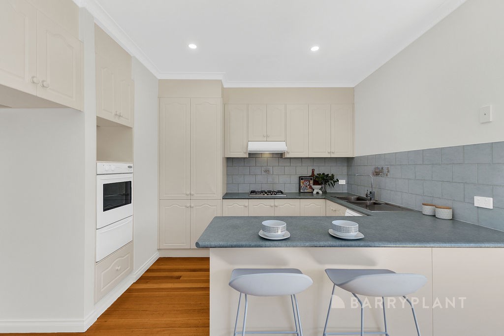 81 Columbia Drive, Wheelers Hill, VIC 3150, Wheelers Hill - Thumbnail 3
