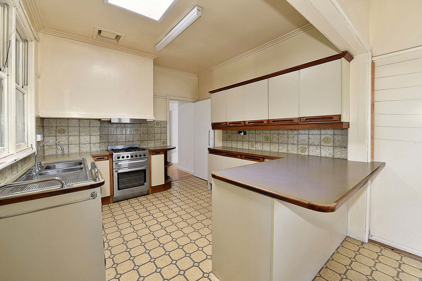 81 Haldane Rd, Niddrie, VIC 3042 - Thumbnail 2 - 03/02/2025