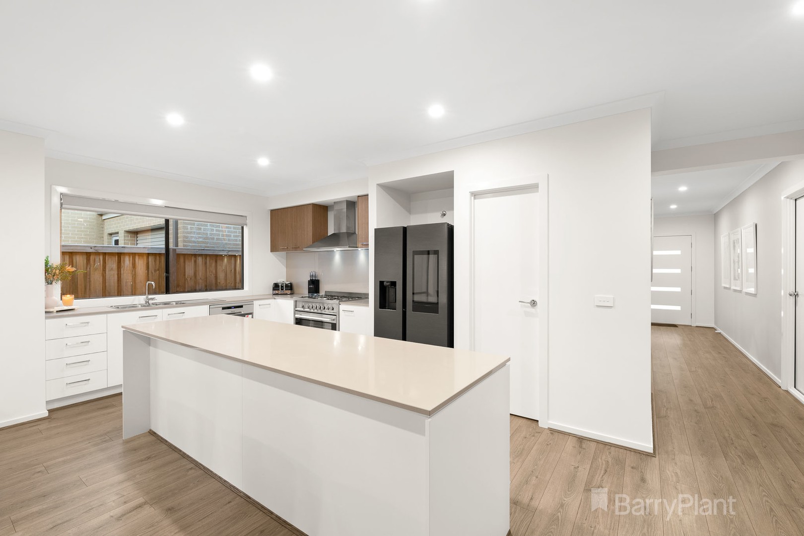 81 Kaduna Drive, Officer South, VIC 3809, Officer South - Thumbnail 2