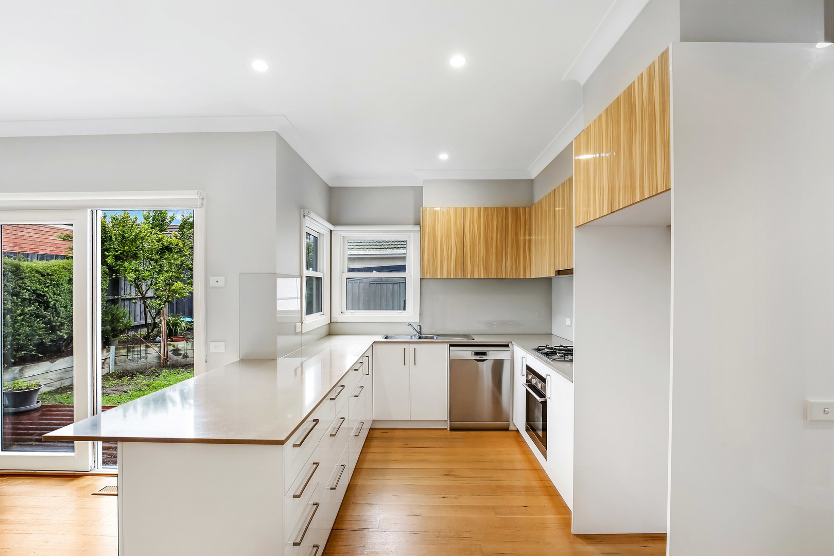 81 Kenmare Street, Watsonia, VIC 3087 - Thumbnail 2 - 28/11/2025