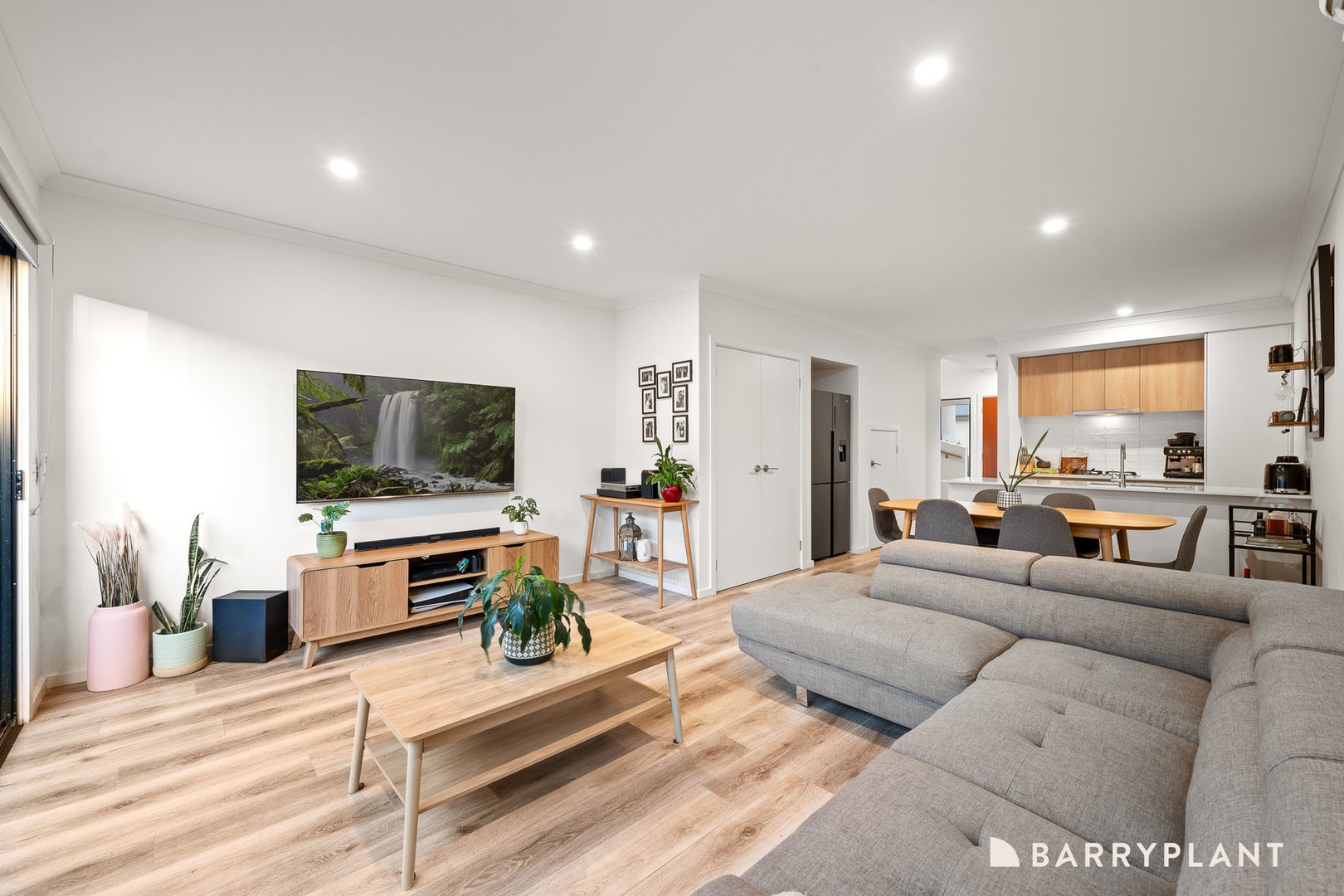 81 Marlborough Road, Berwick, VIC 3806, Berwick - Thumbnail 2