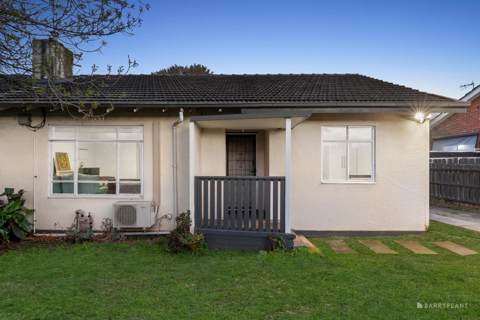 81 Ramu Parade, Heidelberg West, VIC 3081, Heidelberg West - Thumbnail 3
