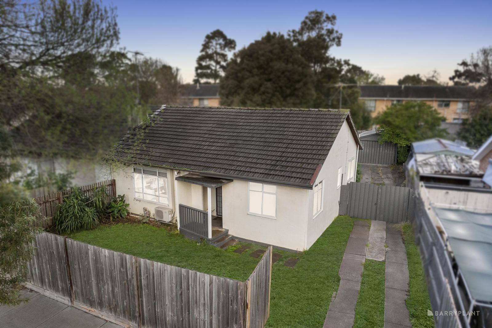 81 Ramu Parade, Heidelberg West, VIC 3081, Heidelberg West - Thumbnail 2