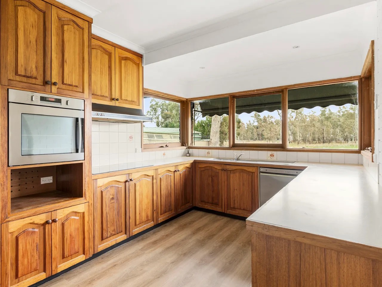 81 Redbank RoadSeymour, vic 3660  - Leased, Seymour - Thumbnail 4