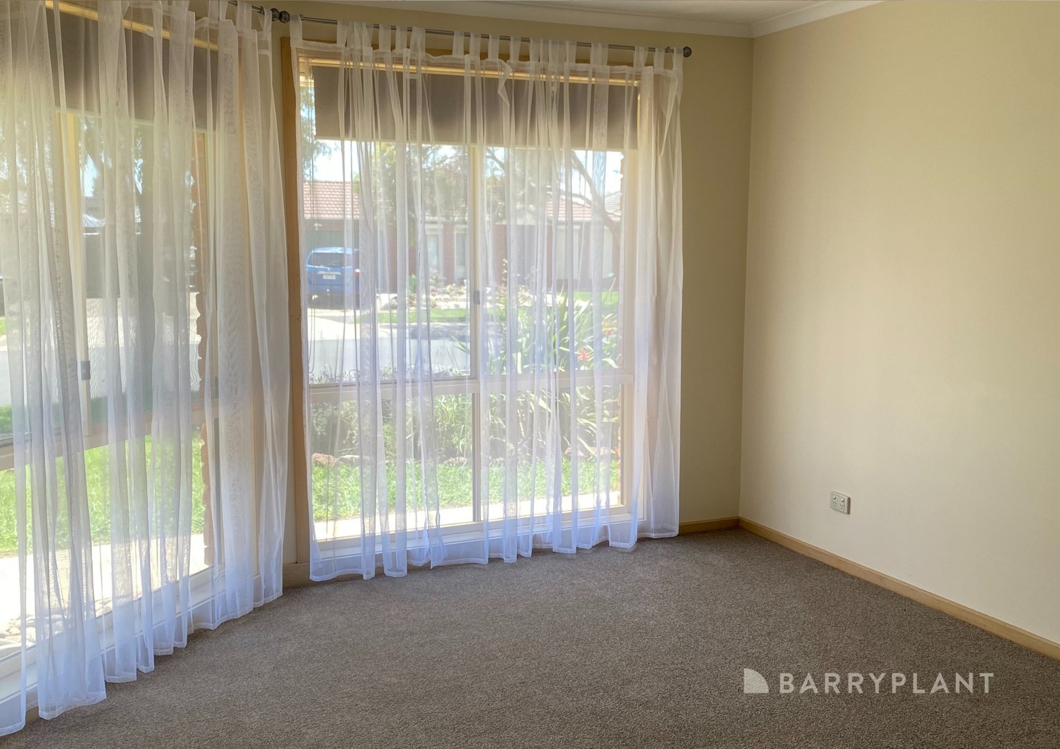 81 Rowes Road, Werribee, VIC 3030, Werribee - Thumbnail 3