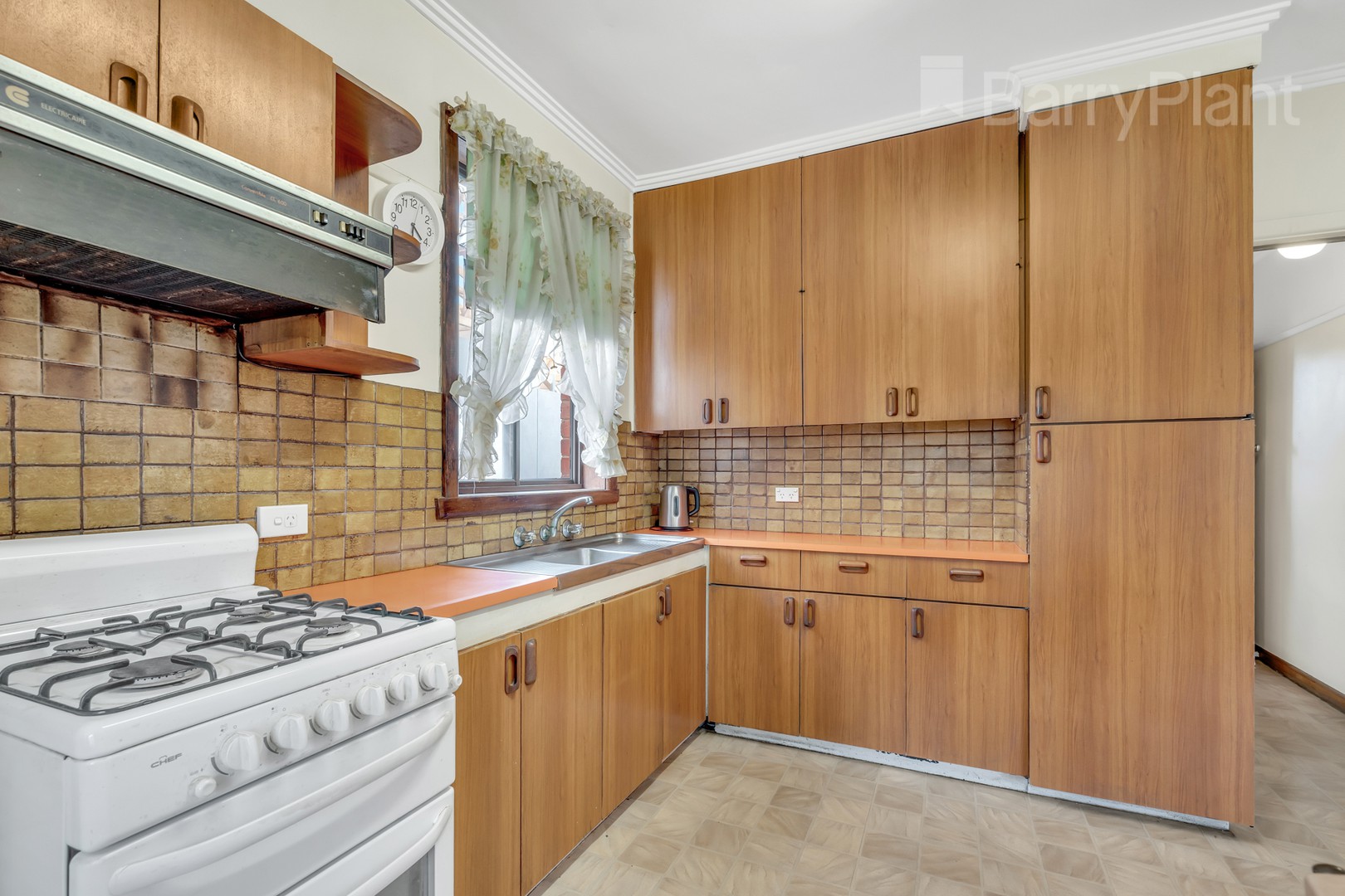 81 Summerhill Road, Reservoir, VIC 3073, Reservoir - Thumbnail 5
