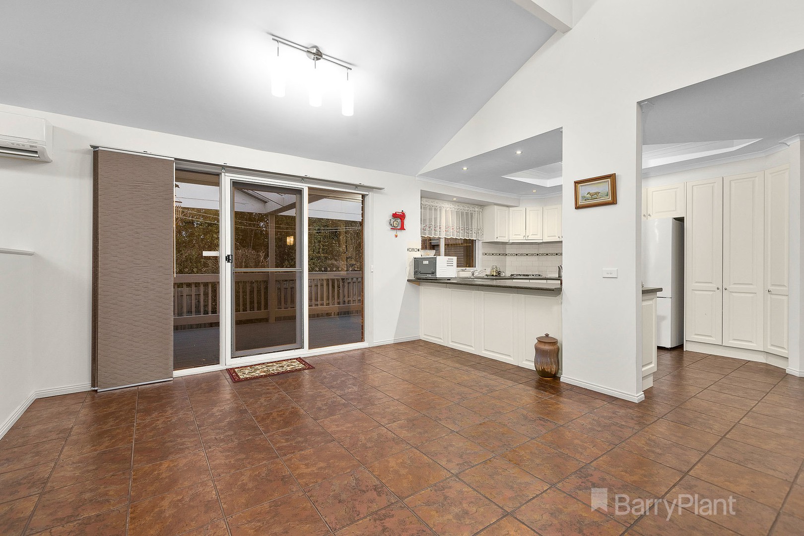 81 Telford Drive, Berwick, VIC 3806, Berwick - Thumbnail 4