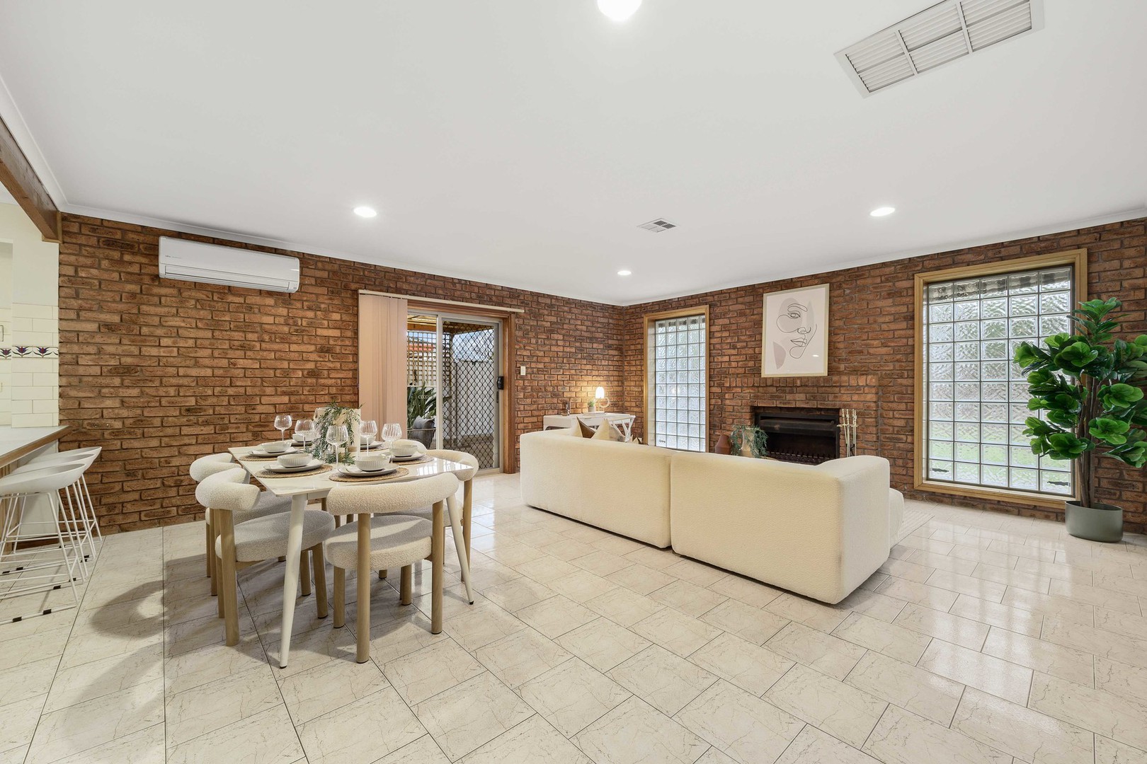 81 Truro Crescent, Taylors Lakes, VIC 3038, Keilor Lodge - Thumbnail 5