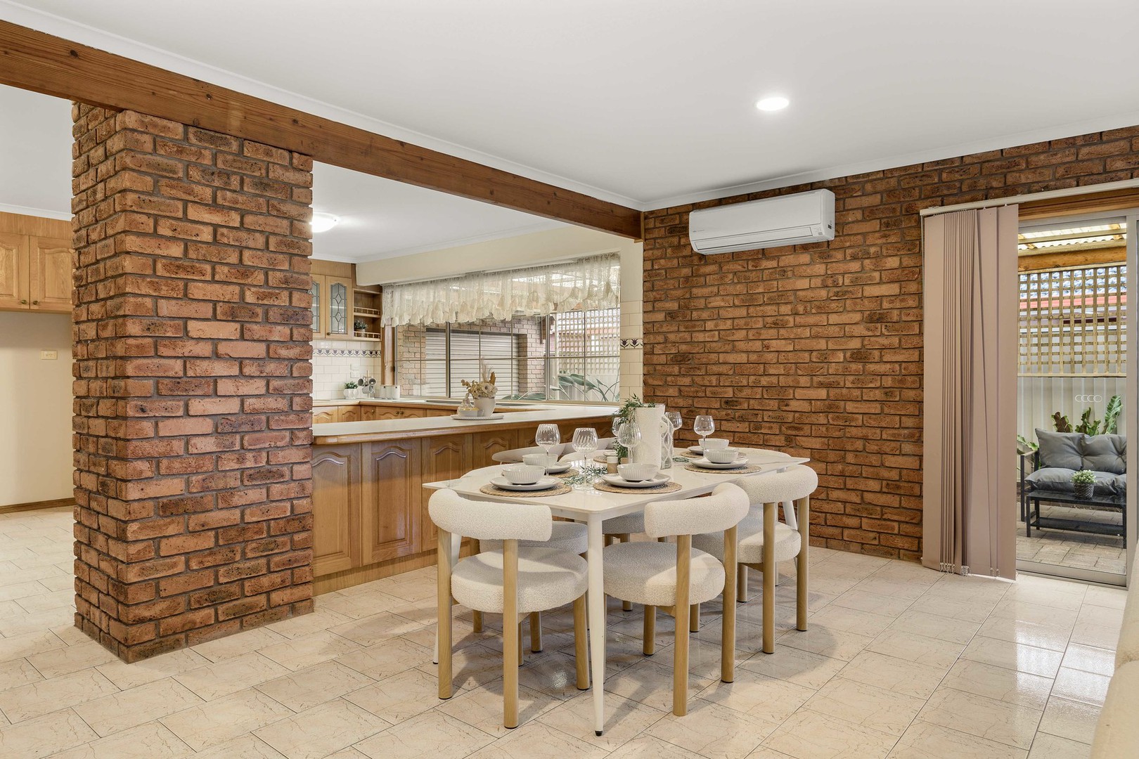 81 Truro Crescent, Taylors Lakes, VIC 3038, Keilor Lodge - Thumbnail 8