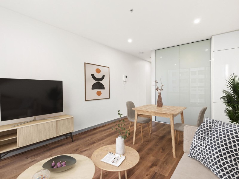 810/53 Batman Street, West Melbourne, VIC 3003 - Image - 18/11/2025