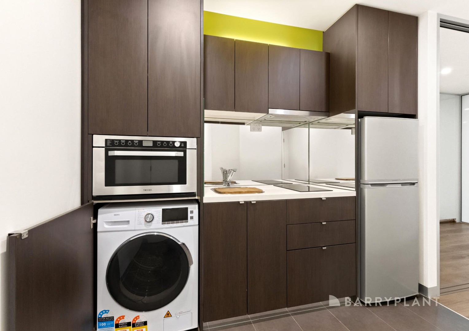 810/53 Batman Street, West Melbourne, VIC 3003 - Thumbnail 2 - 06/08/2024