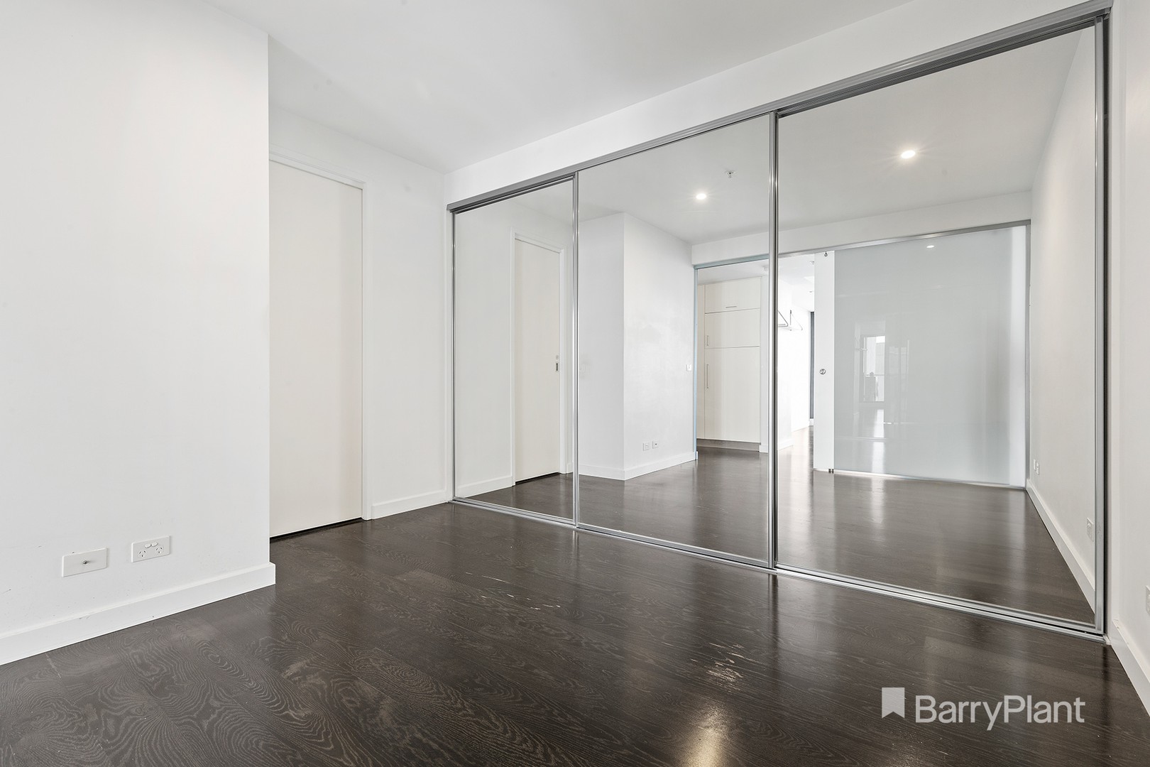 812/338 Kings Way, South Melbourne, VIC 3205, South Melbourne - Thumbnail 4