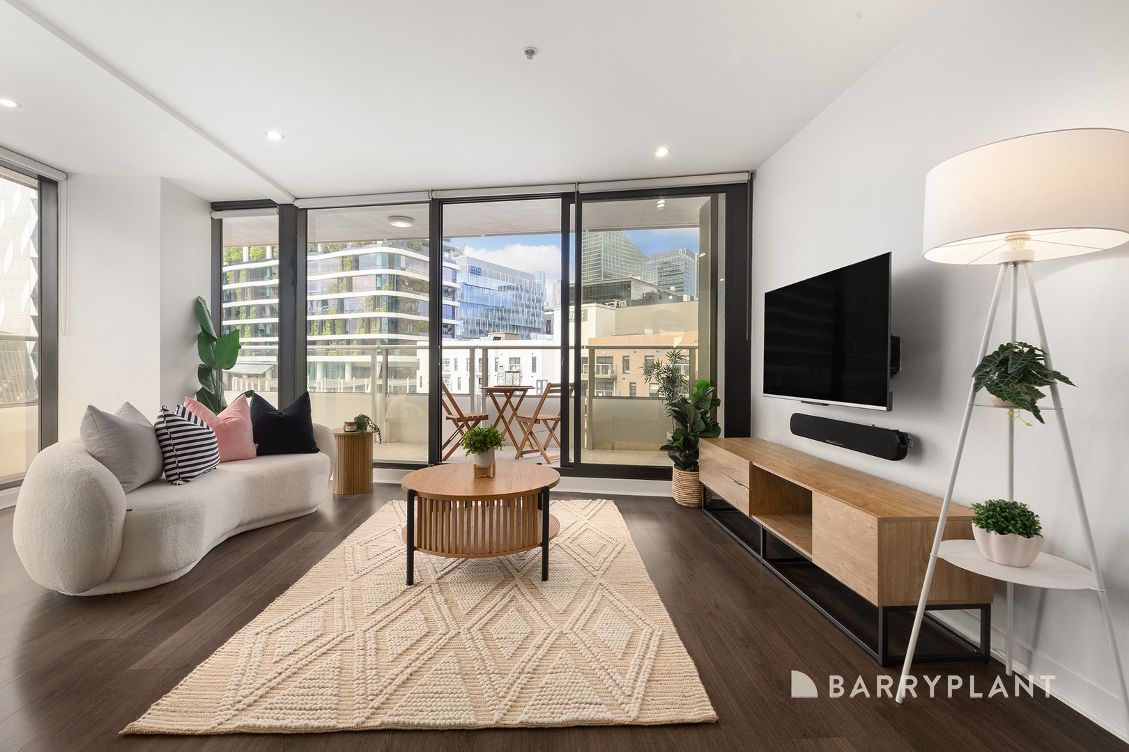 813/100 Harbour Esplanade, Docklands, VIC 3008, Docklands - Thumbnail 3