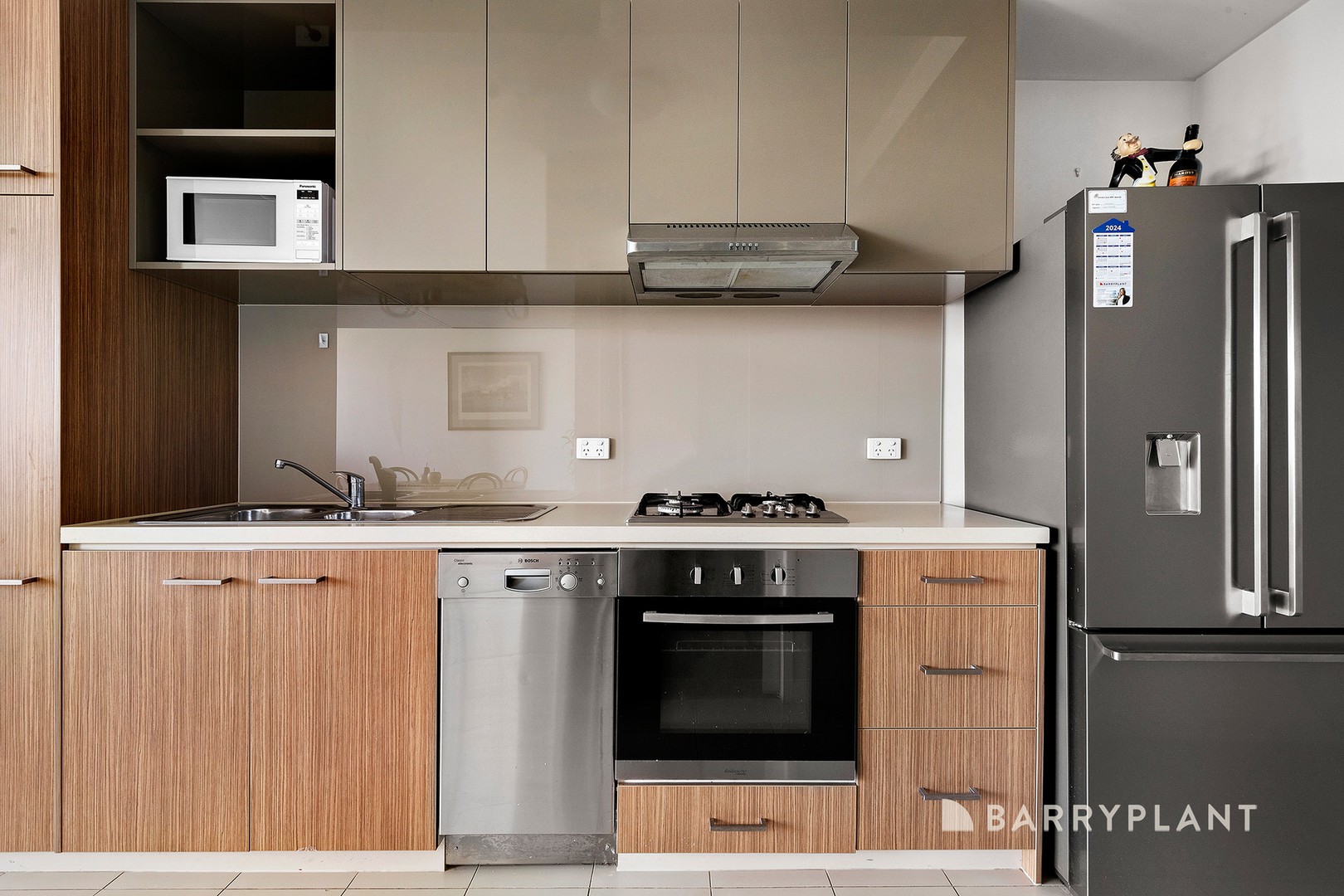 813/463 Docklands Drive, Docklands, VIC 3008, Docklands - Thumbnail 3