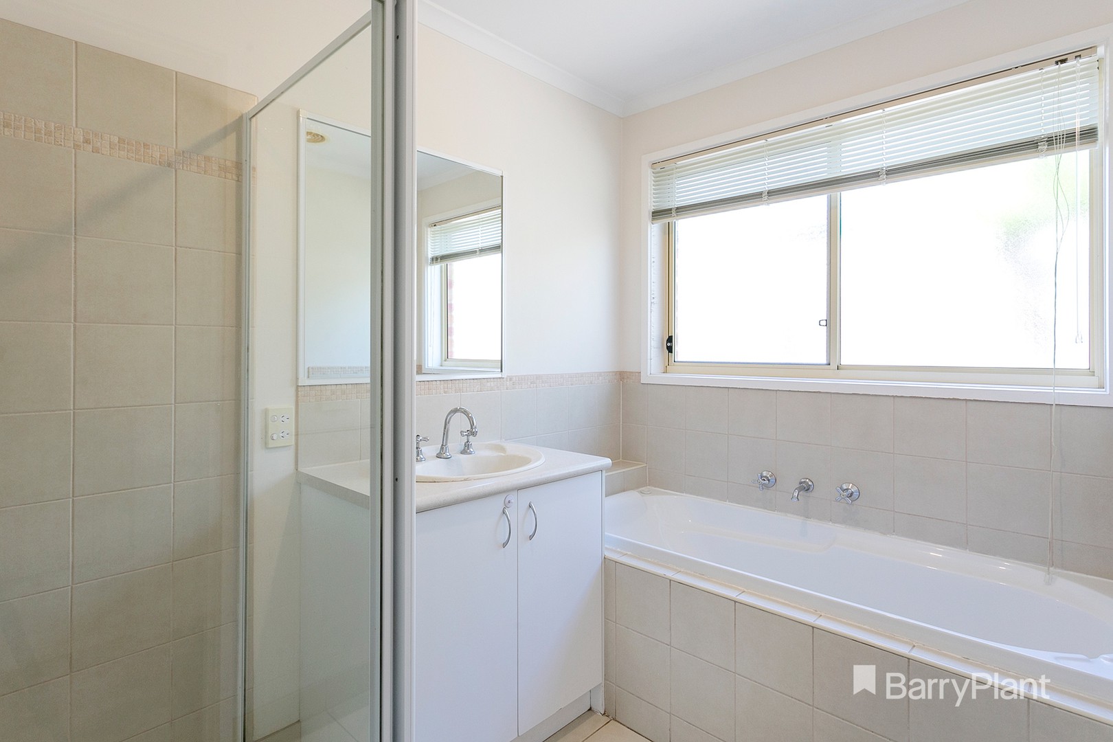 82 Calais Circuit, Cranbourne West, VIC 3977, Cranbourne West - Thumbnail 6