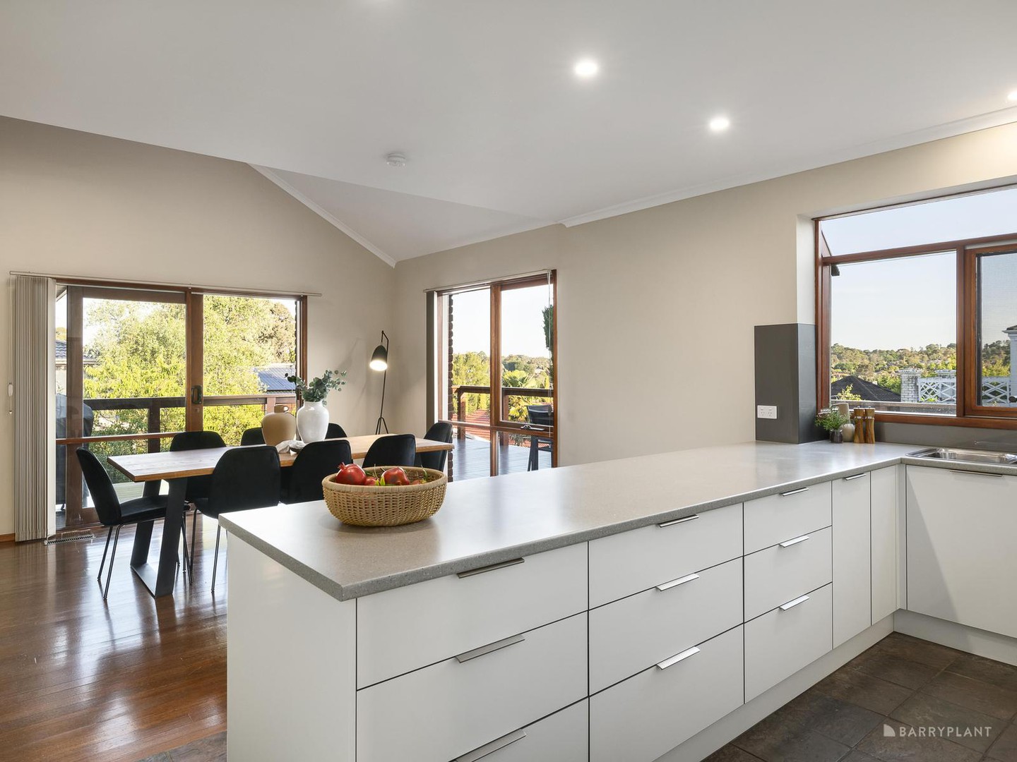 82 Carbine Street, Doncaster East, VIC 3109, Doncaster East - Thumbnail 4