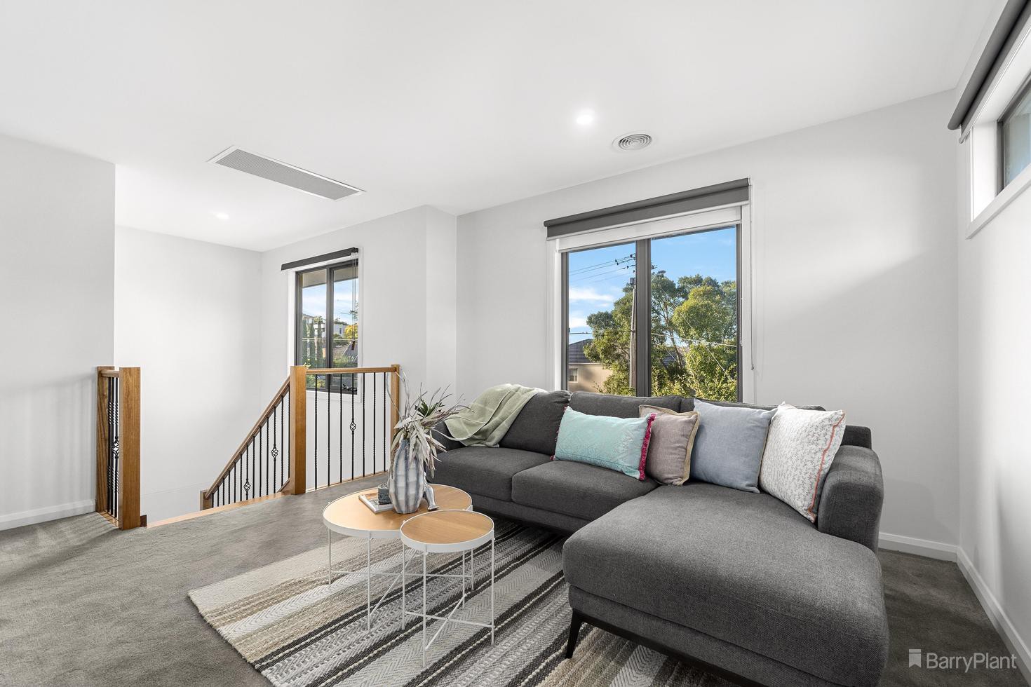82 Chatsworth Quadrant, Templestowe Lower, VIC 3107, Templestowe Lower - Thumbnail 6