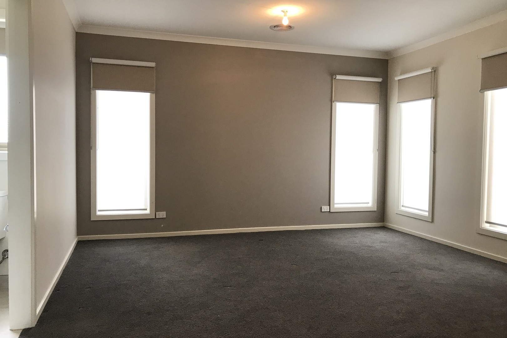 82 Elizabeth Drive, Lalor, VIC 3075, Lalor - Thumbnail 8