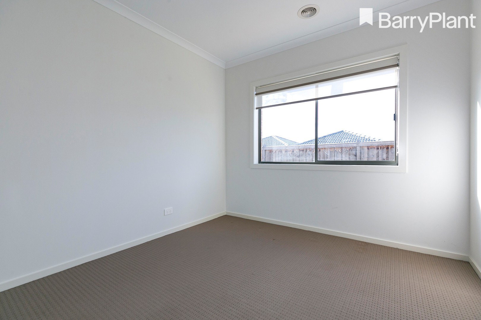 82 Everard Avenue, Clyde North, VIC 3978, Clyde North - Thumbnail 6