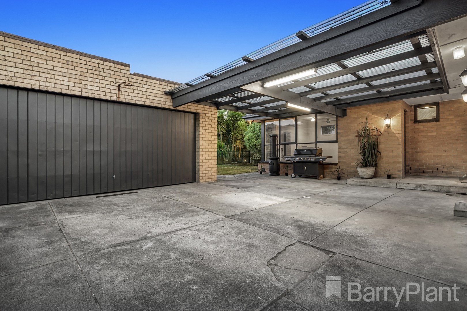 82 Hillview AvenueMount Waverley, VIC 3149, Mount Waverley - Thumbnail 7