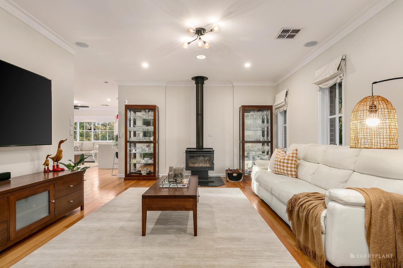 82 Kalbar Road, Eltham, VIC 3095, Eltham - Thumbnail 6