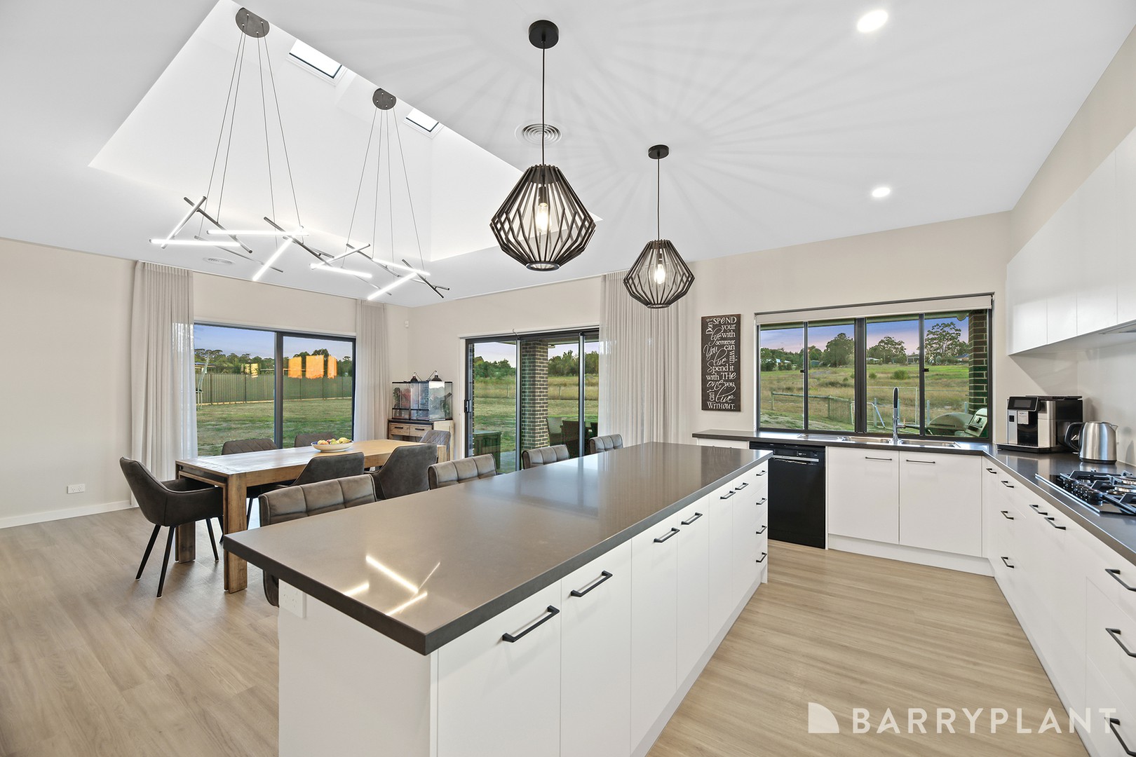 82 Kingston Heath Drive, Drouin, VIC 3818, Drouin - Thumbnail 3