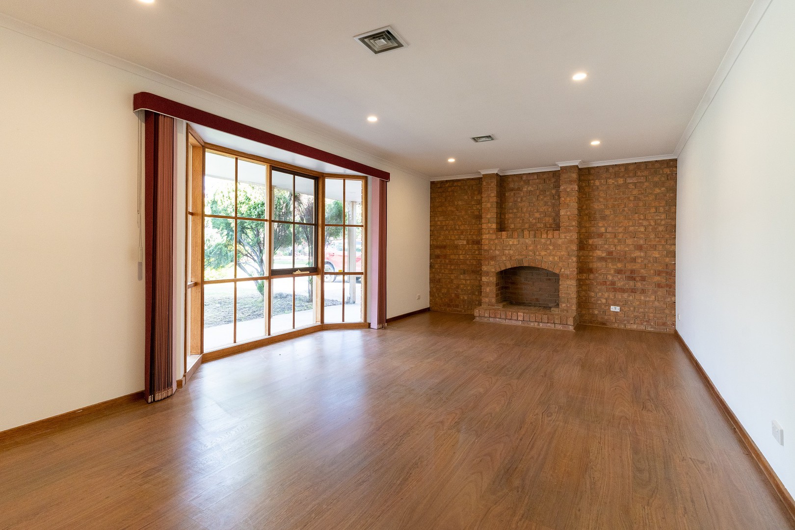 82 Lakeview Avenue, Rowville, VIC 3178, Rowville - Thumbnail 2