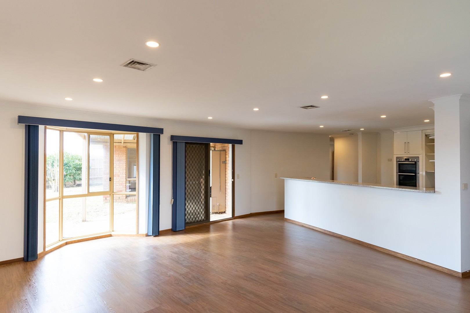 82 Lakeview Avenue, Rowville, VIC 3178, Rowville - Thumbnail 4