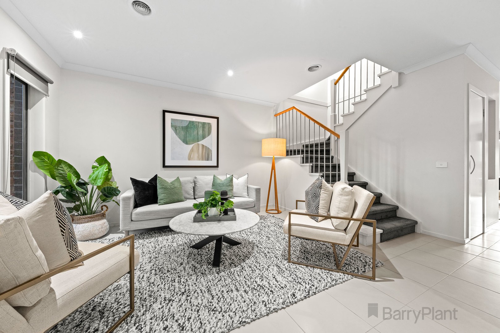 82 Mannavue Boulevard, Cranbourne North, VIC 3977, Cranbourne North - Thumbnail 2