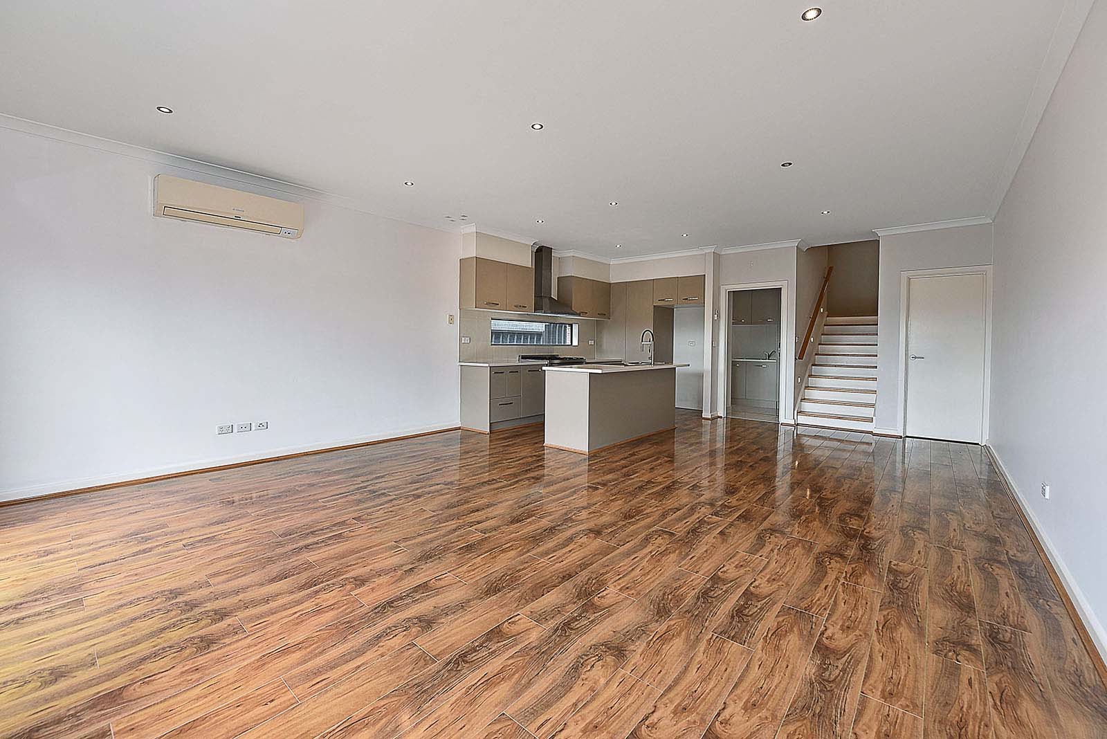 82 Marigold Crescent, Gowanbrae, VIC 3043 - Thumbnail 1 - 09/09/2026
